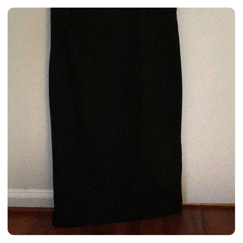 Perfect Black Skirt
